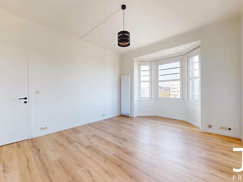 Aangenaam appartement met één slaapkamer + balkon in Schaarbeek - 4
